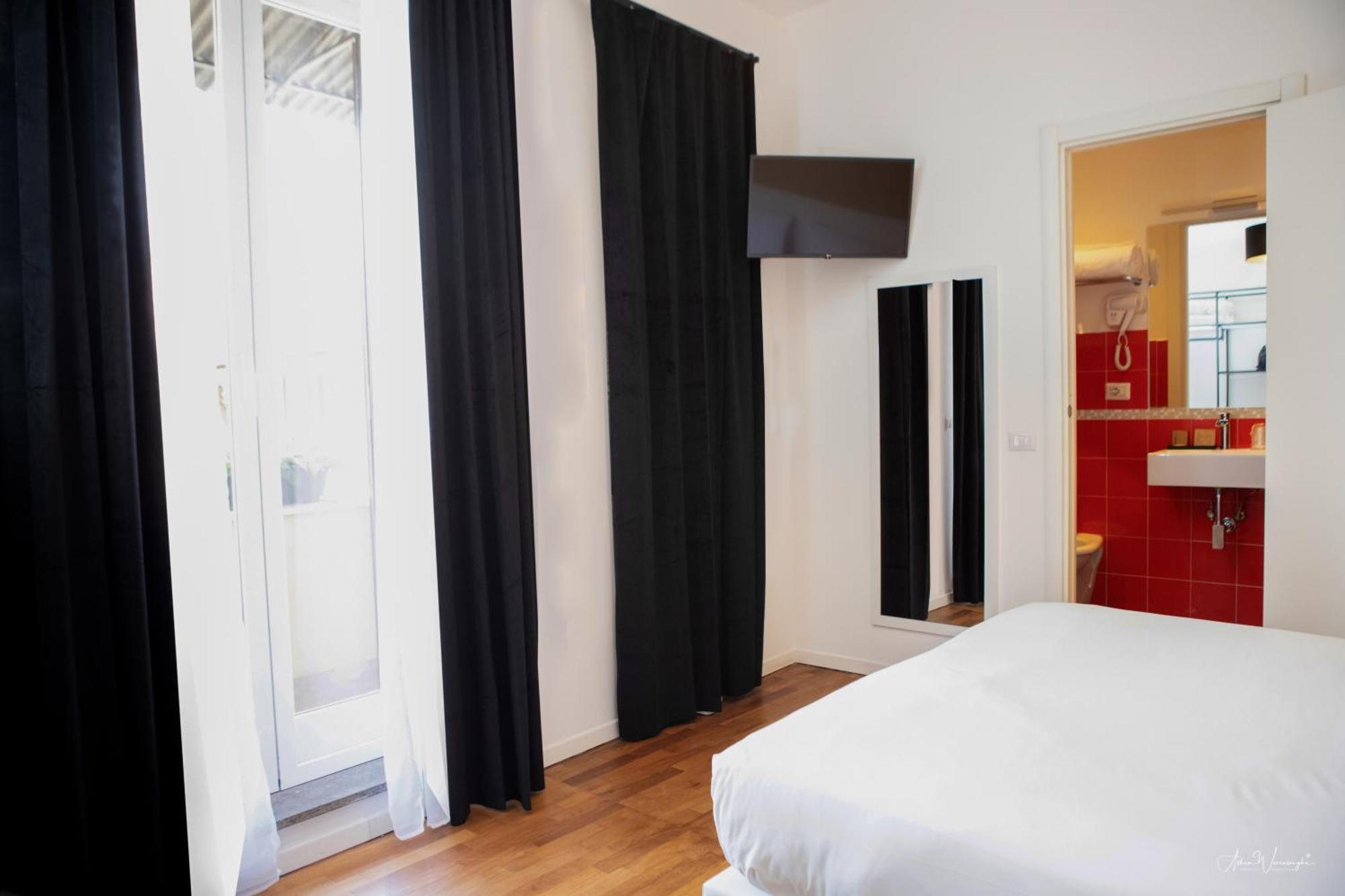 Magikrooms Topaz Rome Extérieur photo